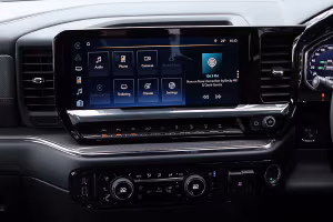 13.4-inch Infotainment